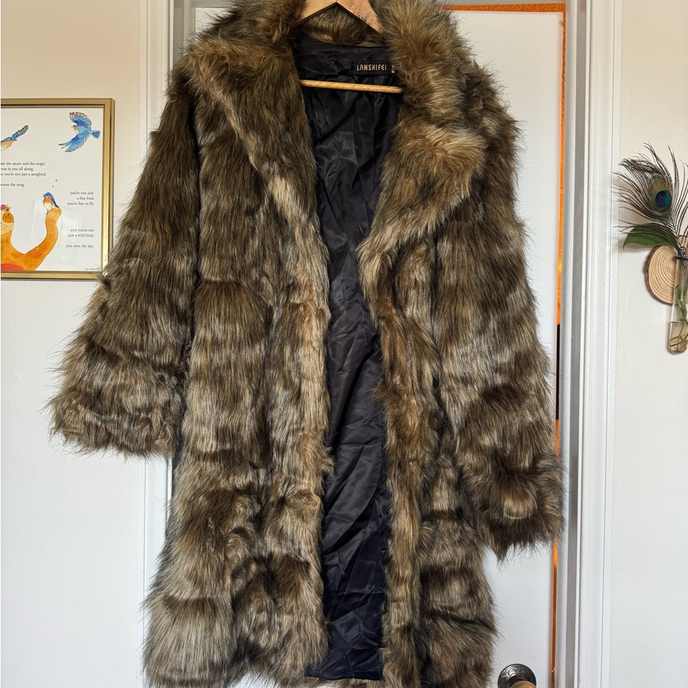 Vintage Lanshifei Faux Fur Coat